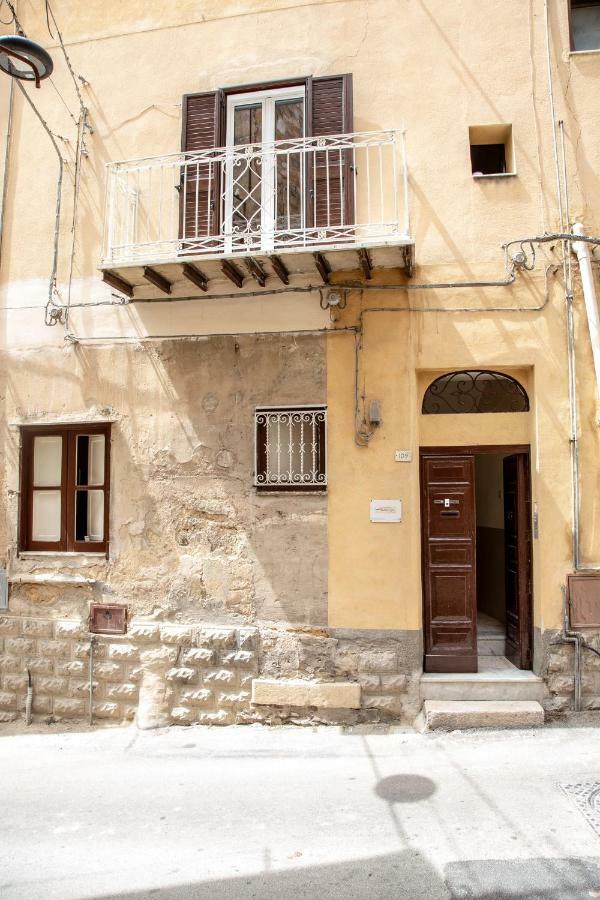 Guest House Nonnolore Agrigento Bagian luar foto